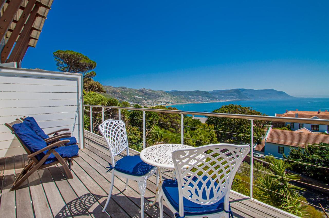 A Boat House Hotel Simon's Town Exterior photo