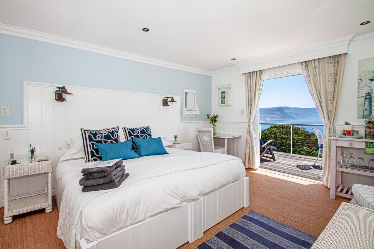 A Boat House Hotel Simon's Town Exterior photo