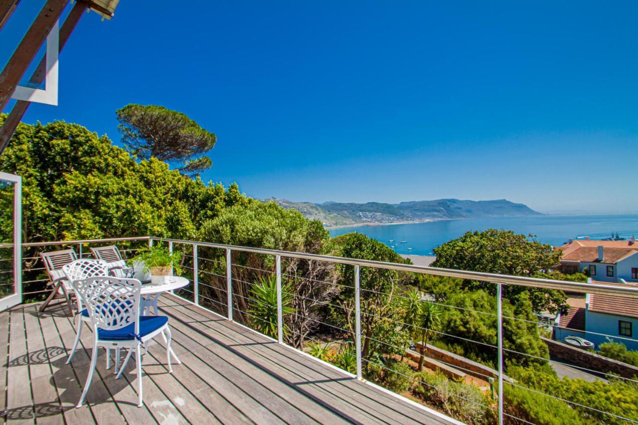 A Boat House Hotel Simon's Town Exterior photo