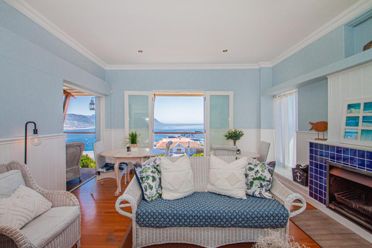 A Boat House Hotel Simon's Town Exterior photo