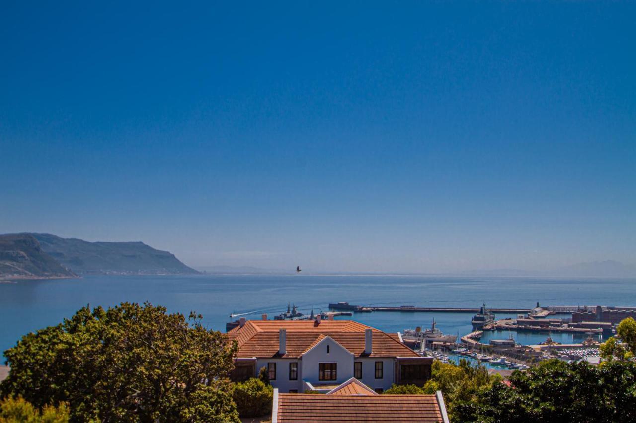 A Boat House Hotel Simon's Town Exterior photo
