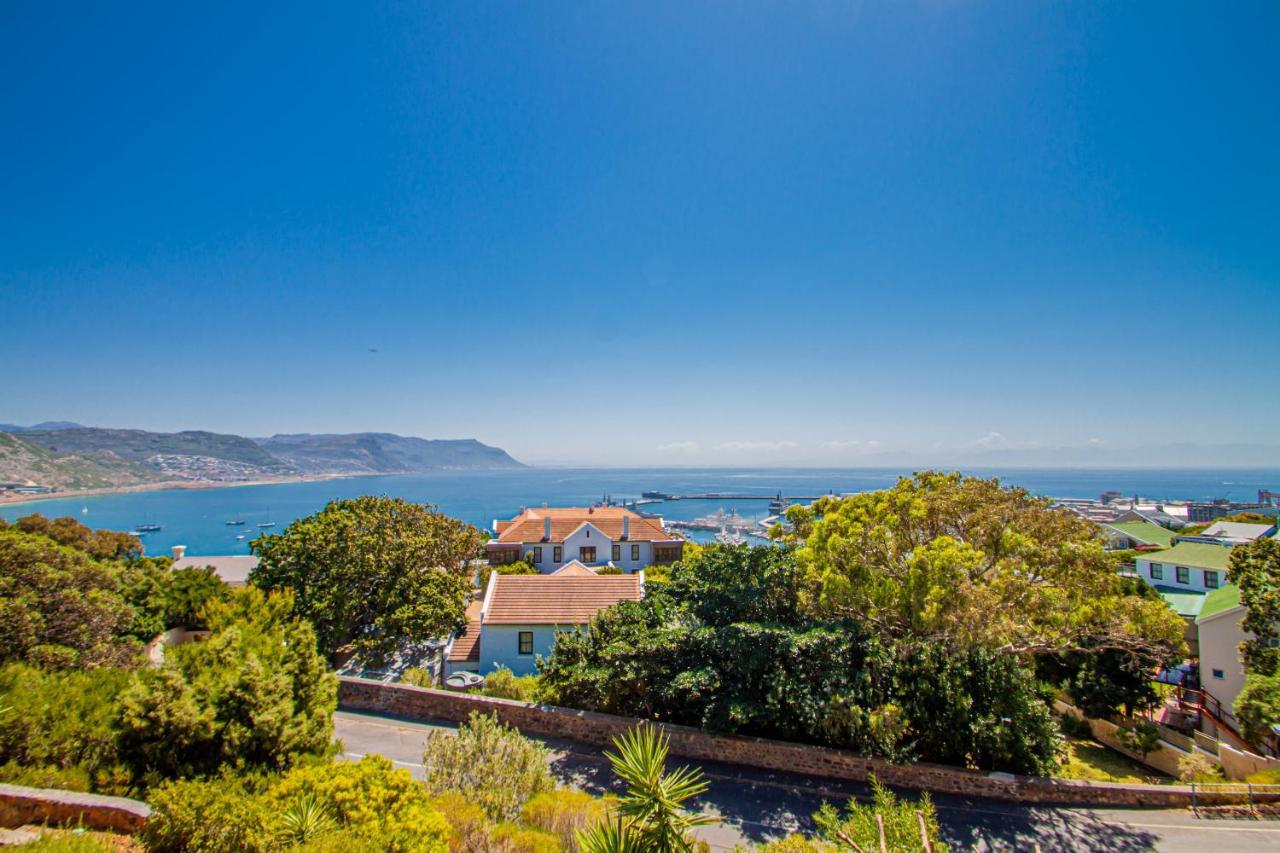 A Boat House Hotel Simon's Town Exterior photo