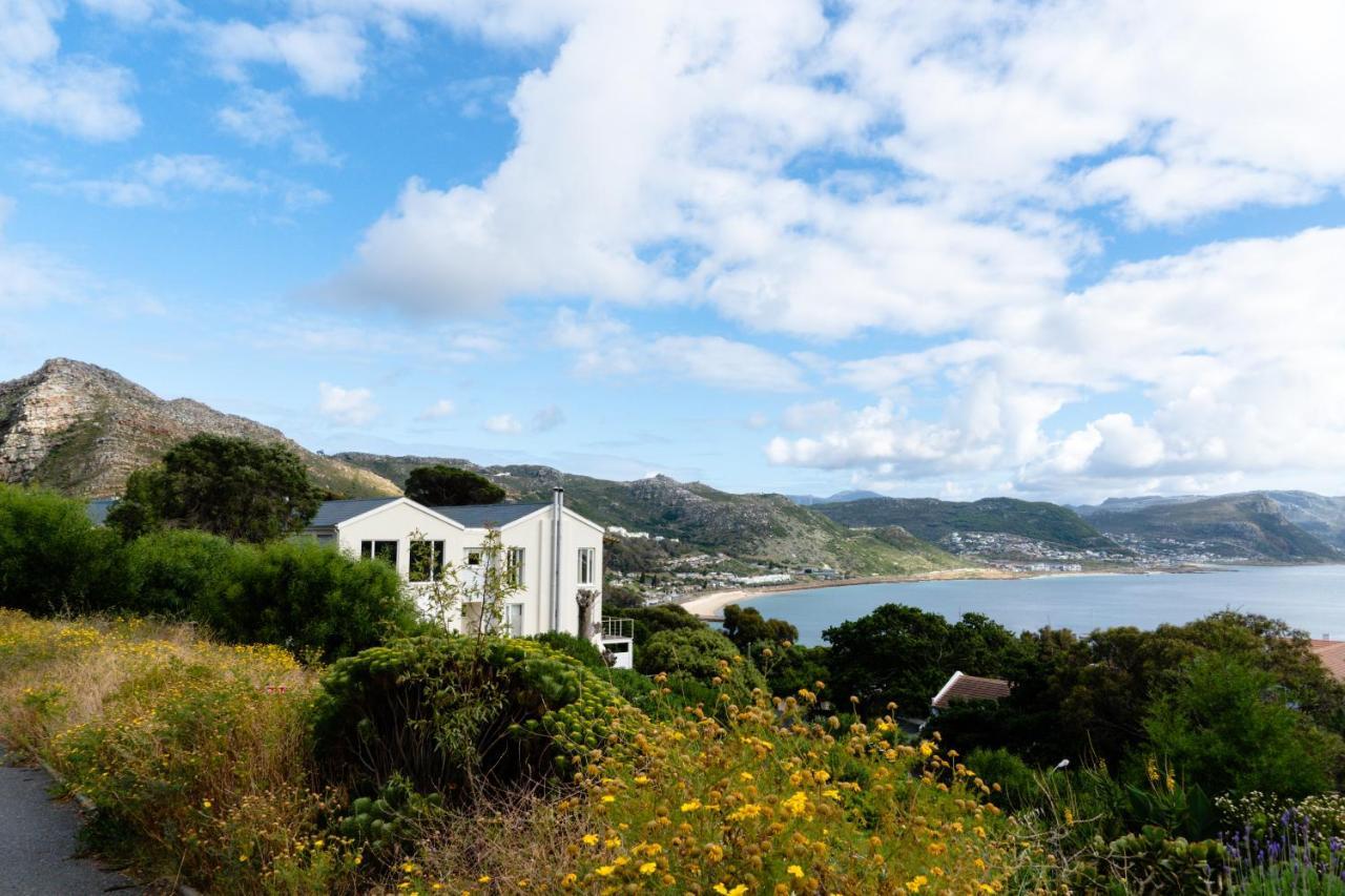 A Boat House Hotel Simon's Town Exterior photo