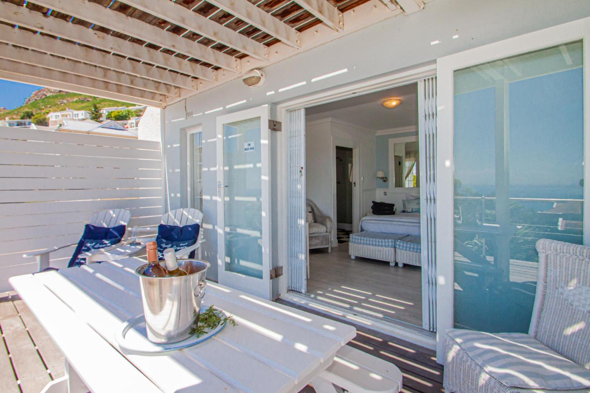A Boat House Hotel Simon's Town Exterior photo